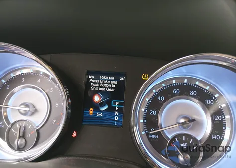 2013 Chrysler 300 Motown z USA, uszkodzony, nr VIN 2C3CCAAG1DH573405